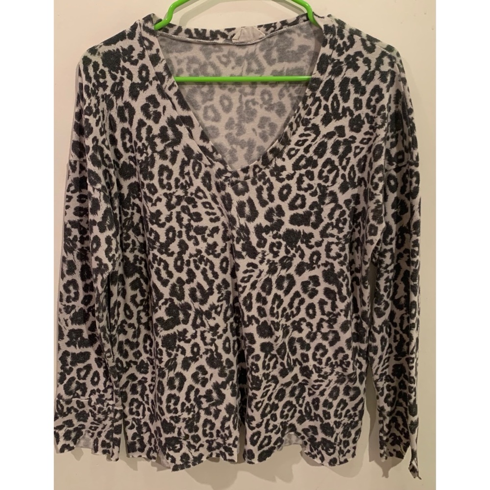 LNA | leopard print sweater